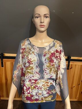 Anthropologie Tiny kimono Hankerchief Top Blouse Silk S